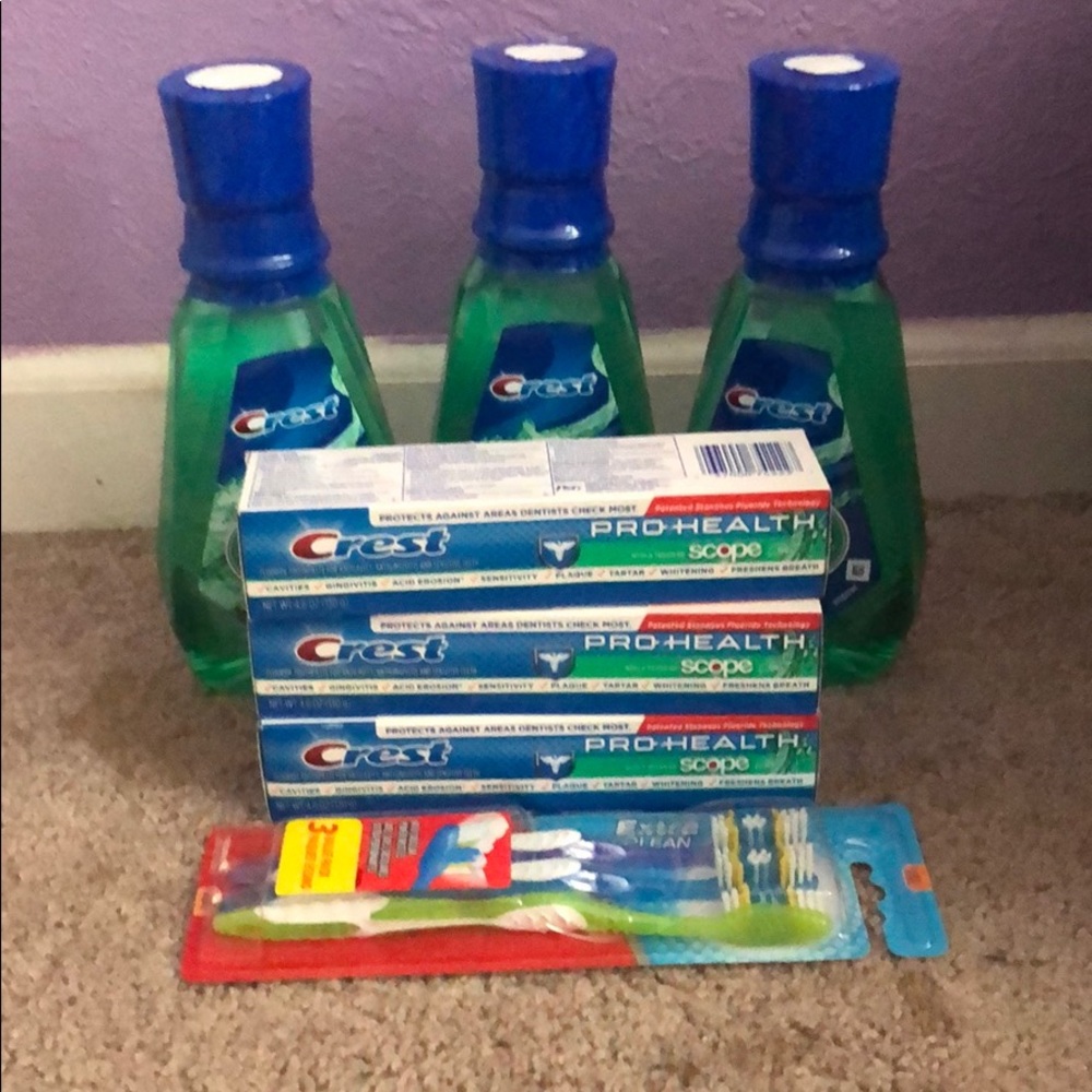 Crest oral bundle